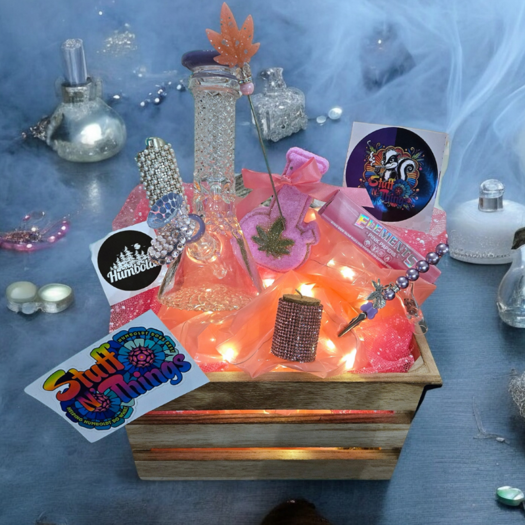 Bongs & Babes Skunk Box *LIMITED EDITION*