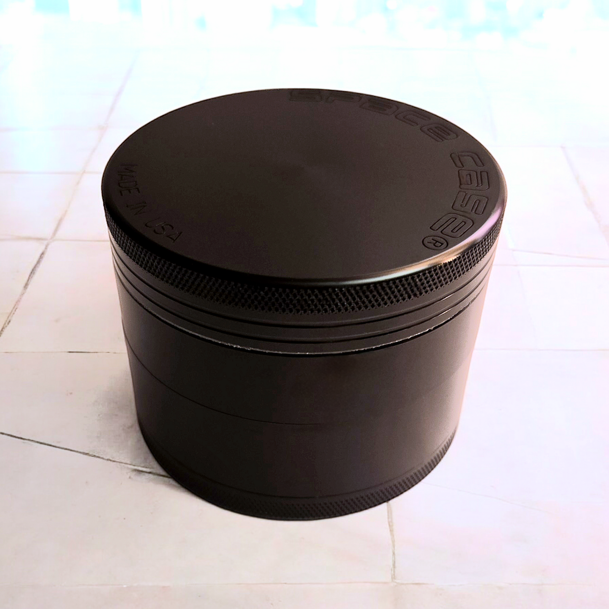 Original Space Case Grinder